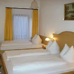 Lindenhof Konukevi Prien am Chiemsee