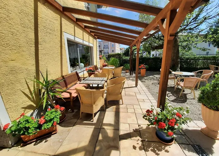 Lindenhof 3* Прин-ам-Кимзее