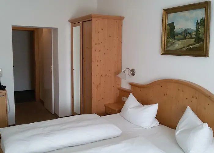 Гостевой дом Lindenhof 3*