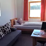 Affittacamere Lindenhof 3*