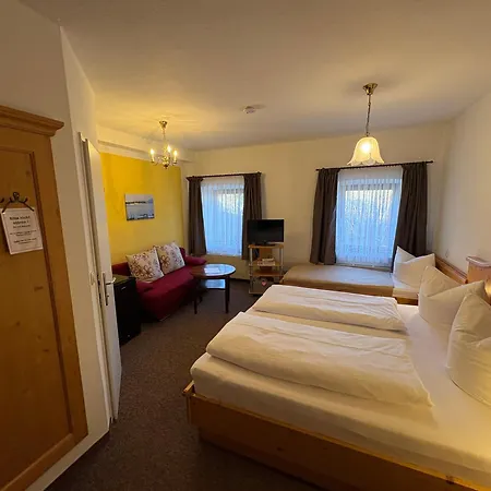 Lindenhof Gasthof 3*
