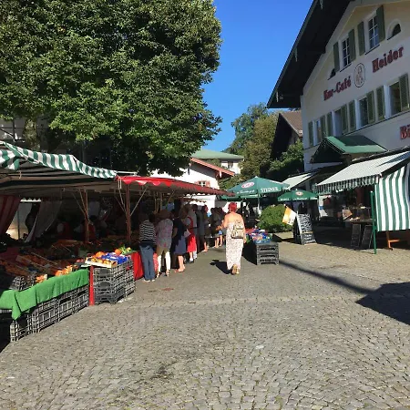 Pensjonat Lindenhof 2*
