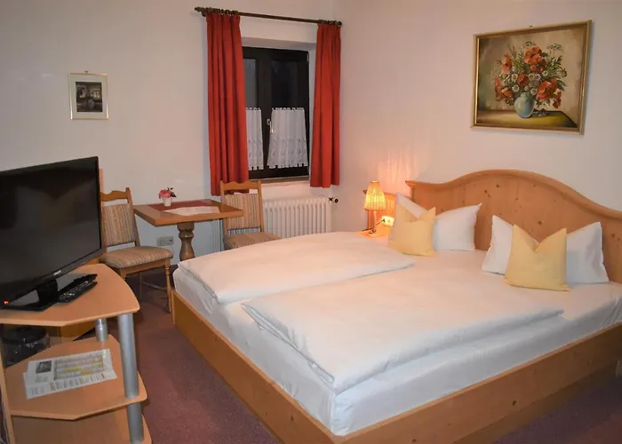 بيت ضيافة بنسيون ليندنهوف